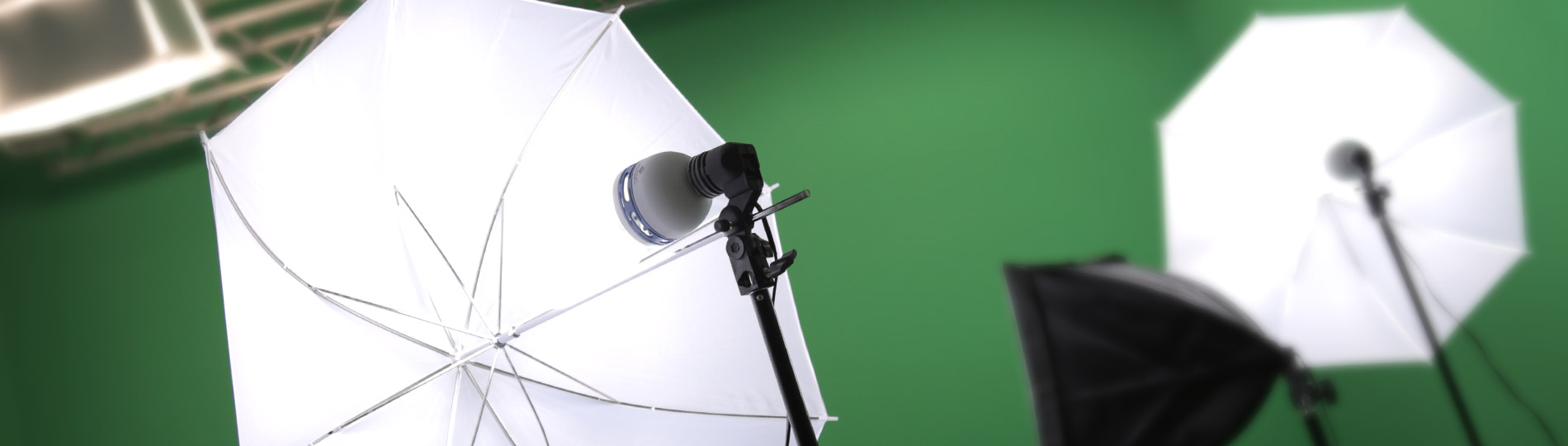 SottoZen---Header-Greenscreen-lights